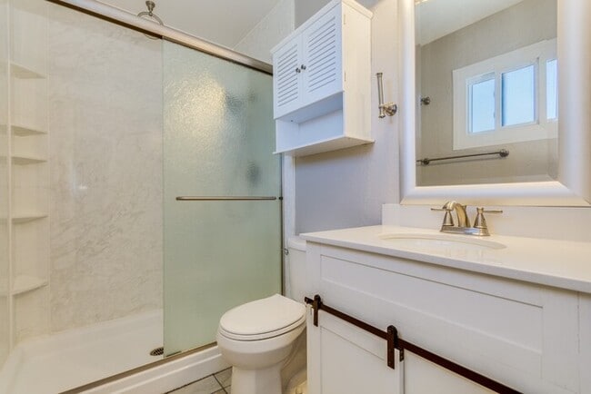 Building Photo - ? Newly Remodeled! 3-Bed/2-Bath in North P...