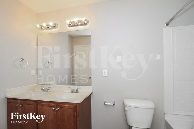 Building Photo - 5924 Odenton Ln