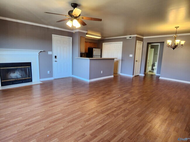 Building Photo - 212 Waters Edge Ln