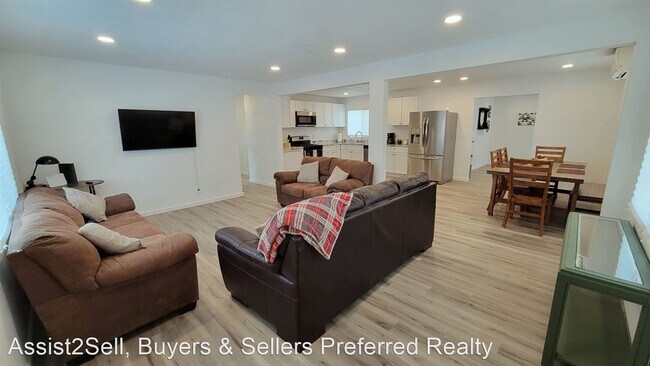 Building Photo - 4 br, 2 bath House - 1727 Corte Alegre