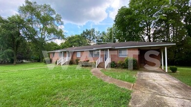 Building Photo - Silver Lake Duplex