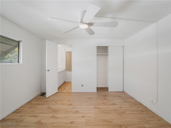 Building Photo - 14518 Battery Bend