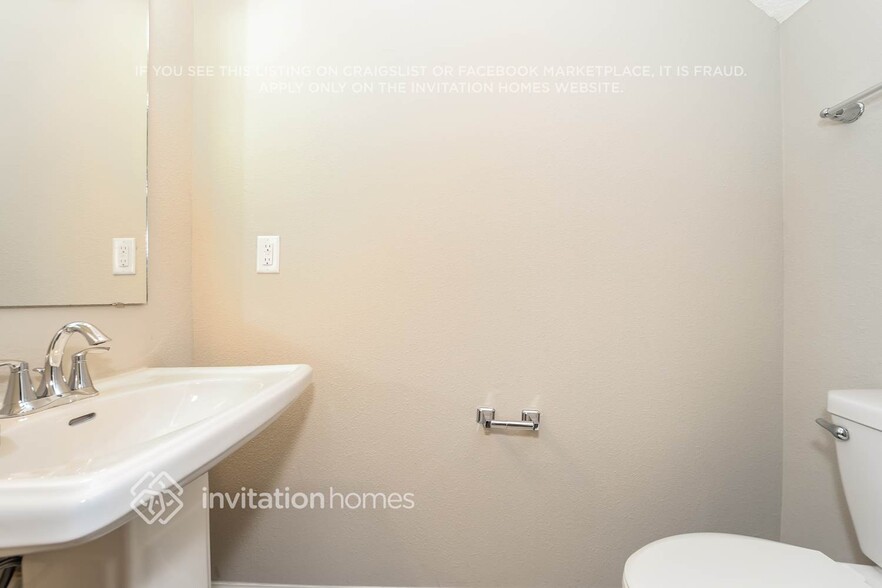 Building Photo - 317 Cherry Ridge Dr