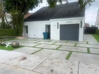 Building Photo - 13595 SW 99th St
