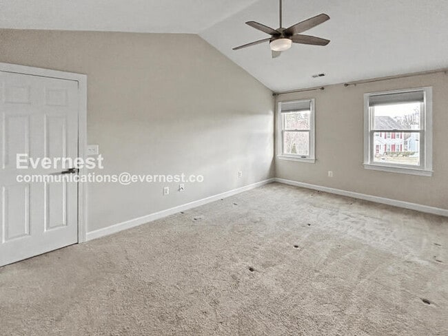 Building Photo - 10401 Bristol Ct