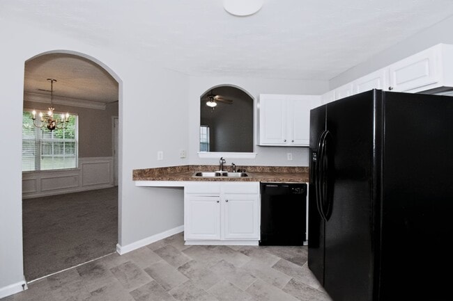 Building Photo - 60 Lassiter Dr