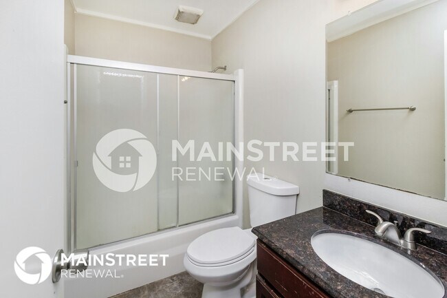 Building Photo - 537 Kingfield Dr SW