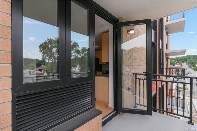 Building Photo - 1108 Brown St