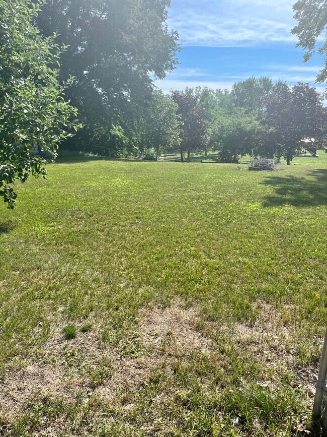 Building Photo - 6160 Mill Run Rd