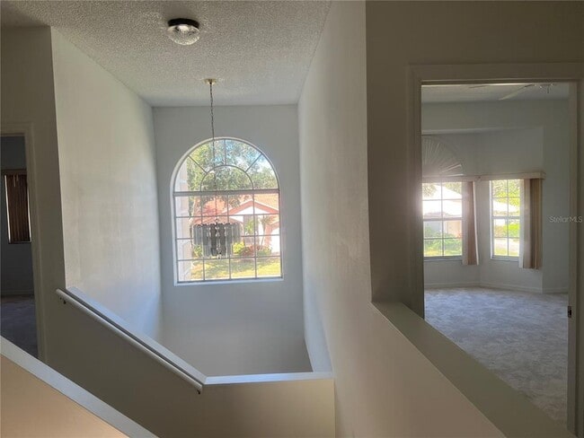 Building Photo - 9528 Knightsbridge Cir