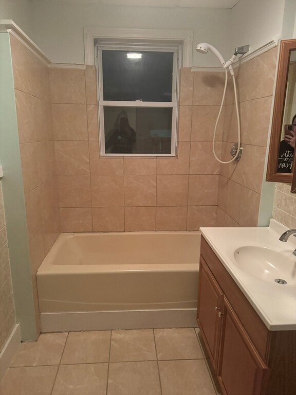 Building Photo - 9 Bradford St