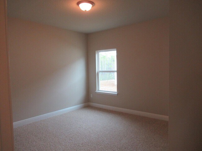 Building Photo - 167 Eagle Bay Ln