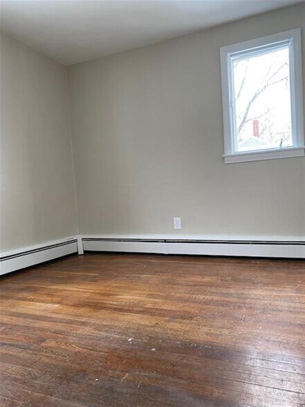 Building Photo - 20R Reed St