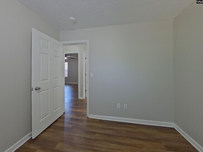 Building Photo - 108 Quinton Ln