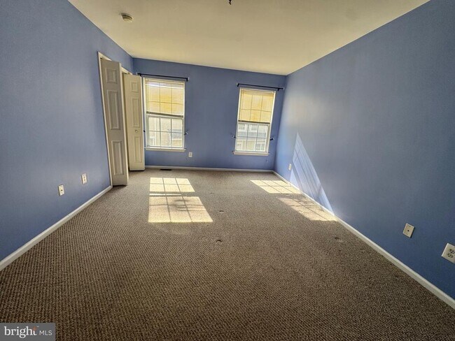 Building Photo - 4205 Buxmont Rd