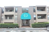 Building Photo - 32 Shrewsbury Green Dr