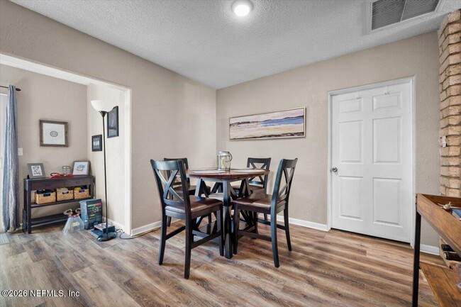 Building Photo - 2254 Clemson Rd