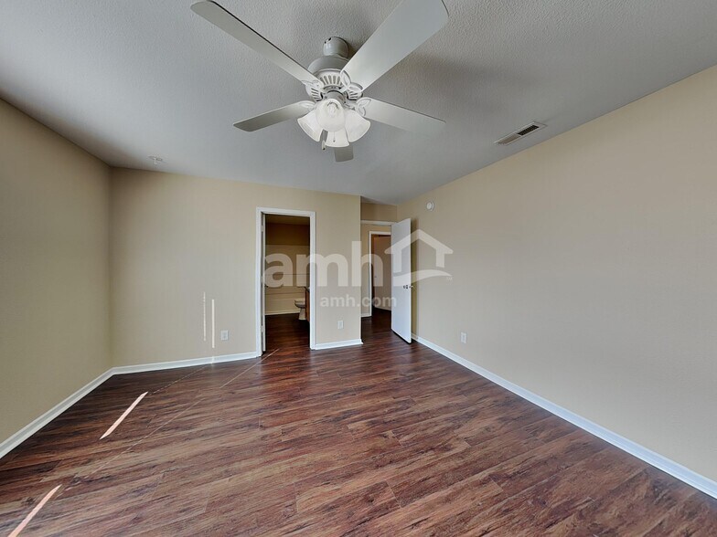 Building Photo - 8349 Sansa St