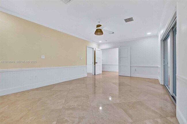 Building Photo - 6731 SW 138th St