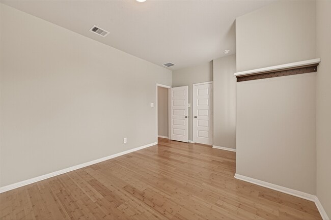 Building Photo - 10022 Cloud Mist Dr