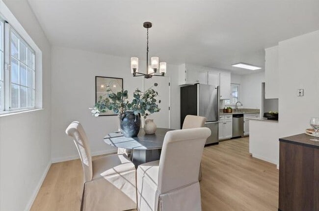 Building Photo - 1826 Ronie Way