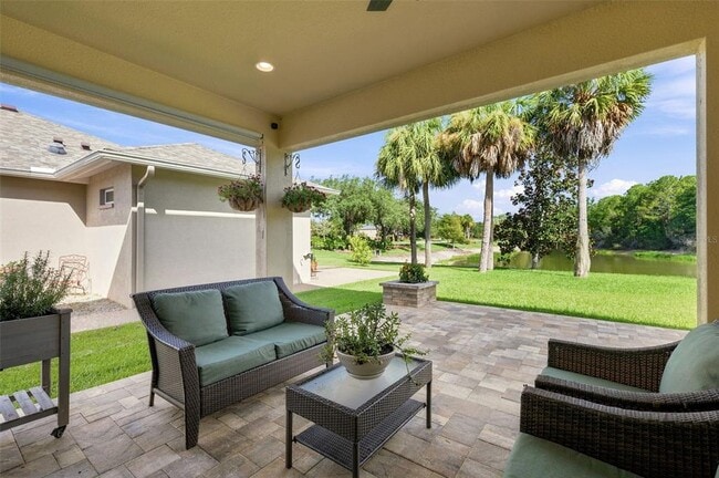 Building Photo - 2734 Silvermoss Dr