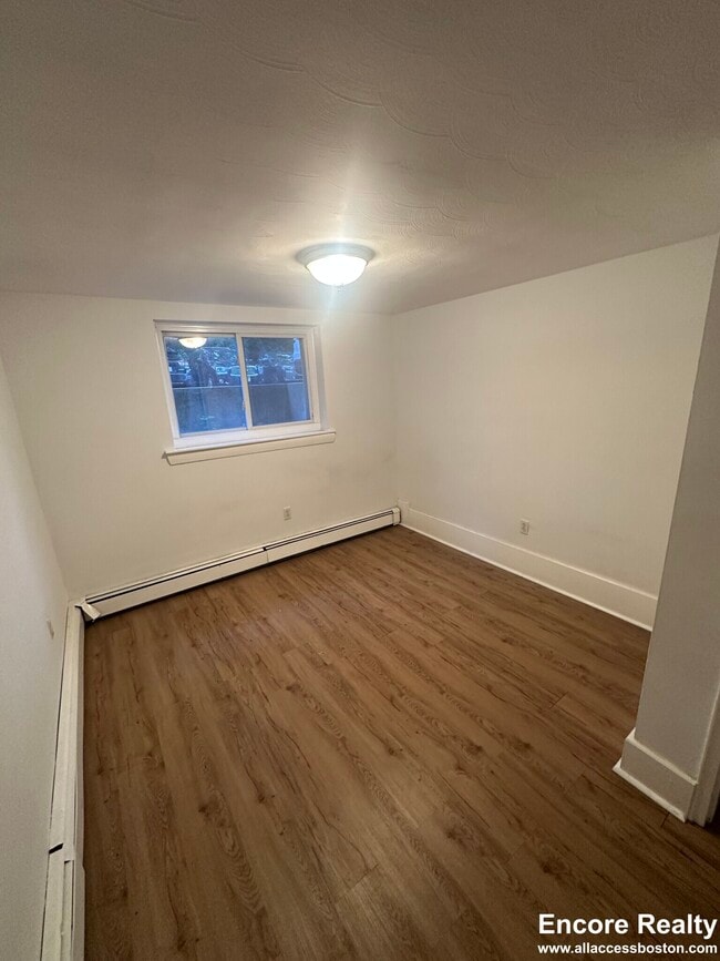 Building Photo - 63 Selkirk Rd