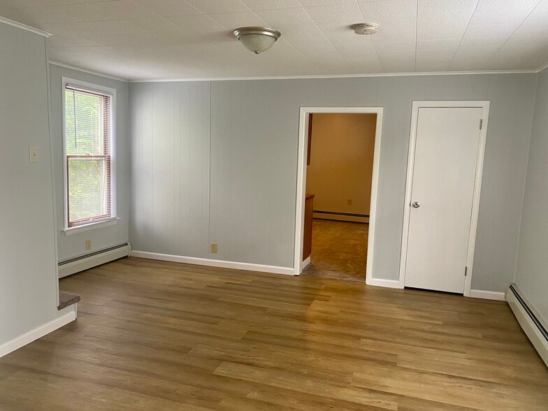 Dining Room - 638 Grier St