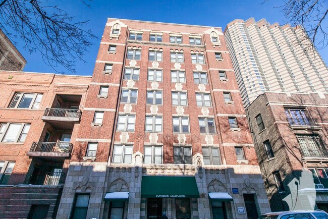 612 W Patterson Ave, Unit 402, Chicago, IL 60613 - 600 W Patterson Ave