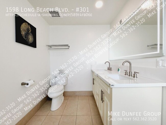 Building Photo - Unfurnished Contemporary One Bedroom, One ...