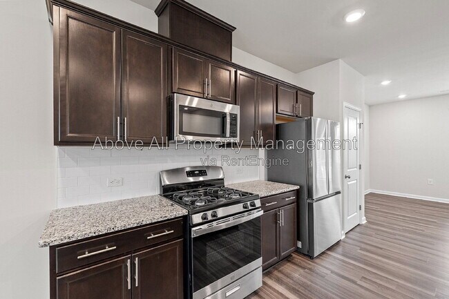 Building Photo - 1035 Shoreside Dr