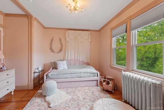 Building Photo - 56 Scudder Ave