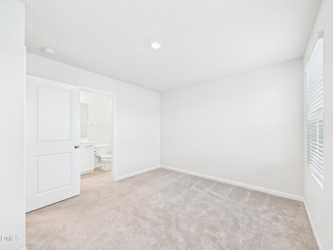 Building Photo - 2709 Chert Ln