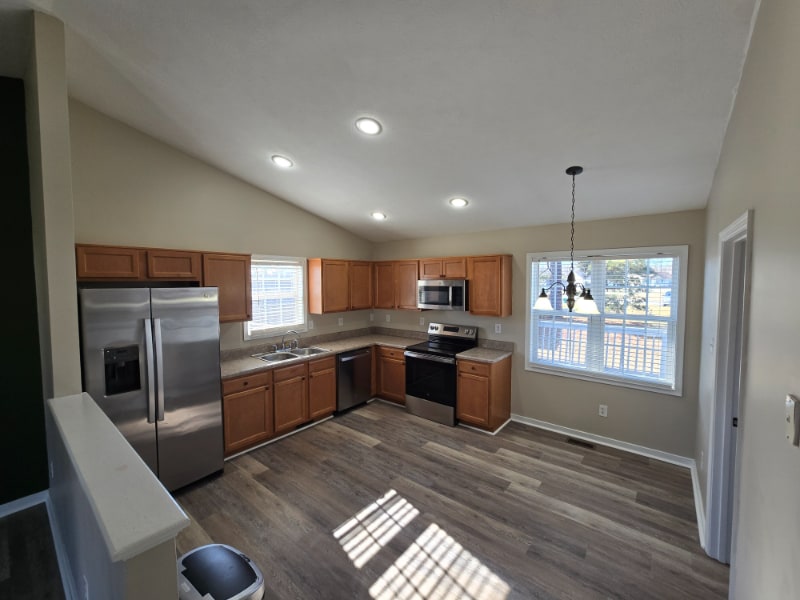 Building Photo - 4612 Raspberry Patch Ln