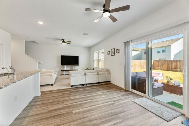 Building Photo - 220 Dirty Harry Dr