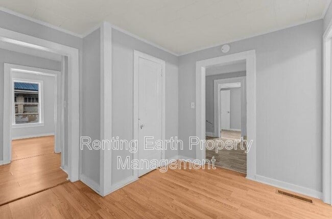 Building Photo - 5704 14th St S