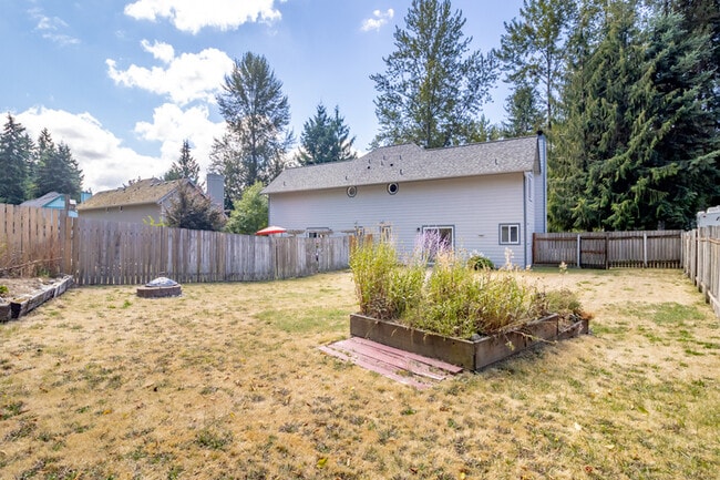 Building Photo - 5823 186th Ave Ct E