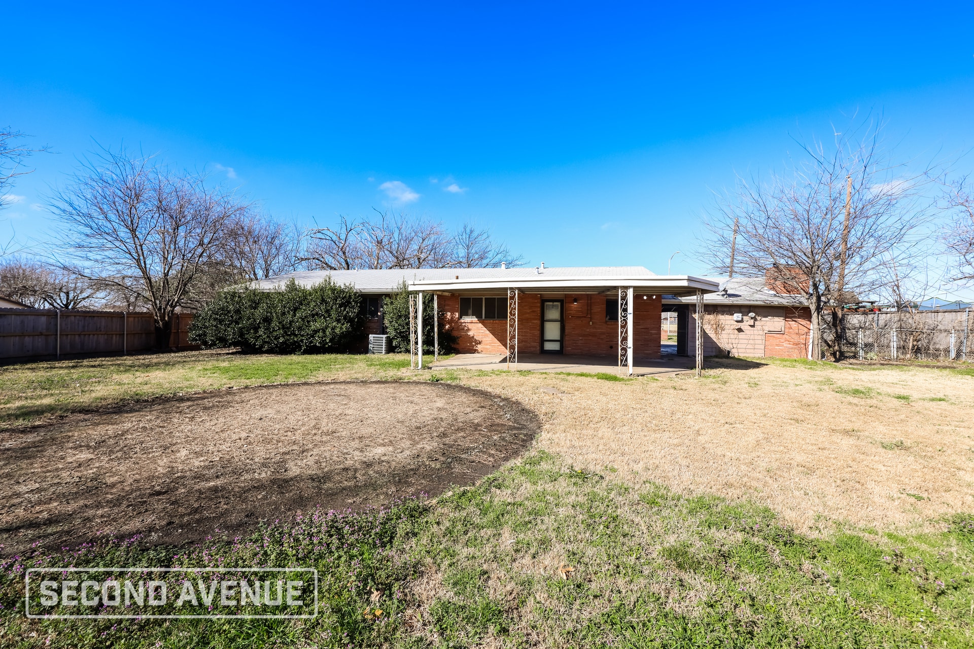 Building Photo - 2713 S Carrier Pkwy