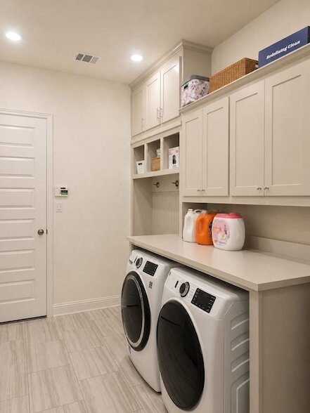 Building Photo - 4165 Rancho Milagro Dr