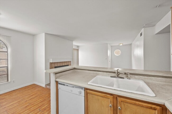 Building Photo - 2972 Juniper Hills Blvd