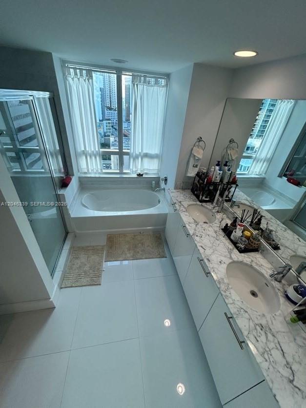 Building Photo - 951 Brickell Ave