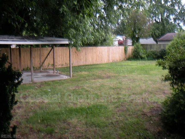 Building Photo - 5605 Westbury Rd