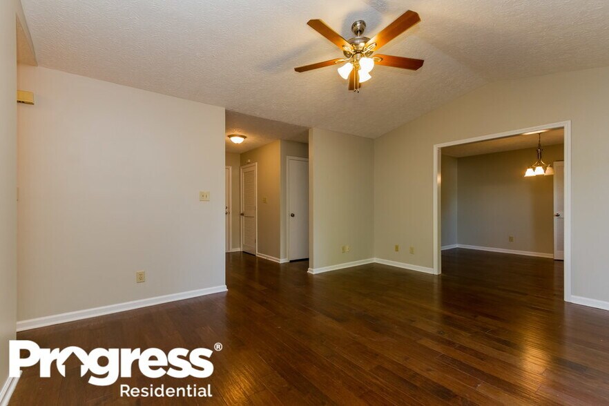 Building Photo - 7665 Geist Estates Dr