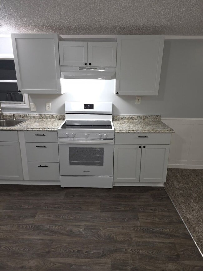 Building Photo - Cypress Break Mobile Home Rental Available Now