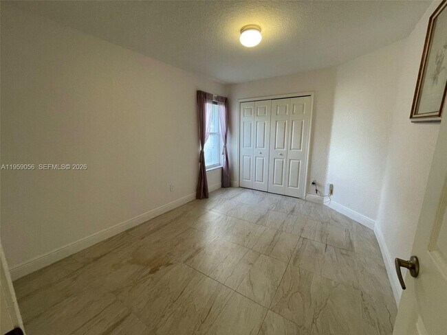 Building Photo - 2710 Augusta Dr