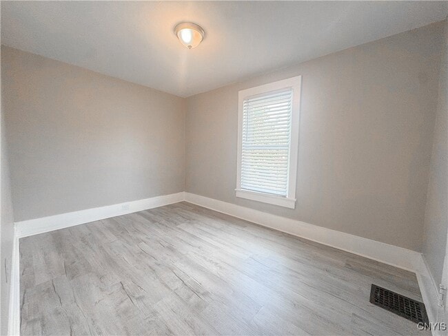 Building Photo - 77 Standart Ave