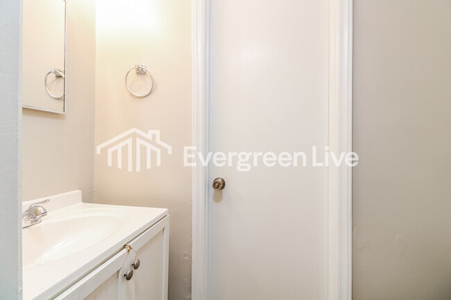 Building Photo - coming soon