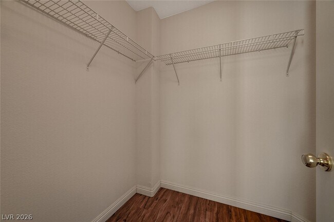 Building Photo - 121 Standing Stone St