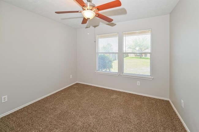 Building Photo - 21202 Grand Linden Ct