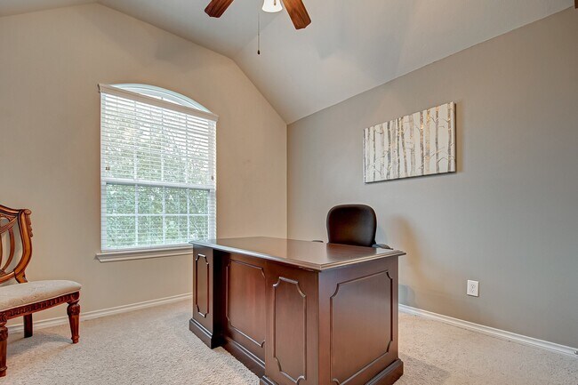 Building Photo - 20754 Kenswick Park Dr
